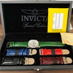 Invicta Special Edition Watch with Green Strap and Extras